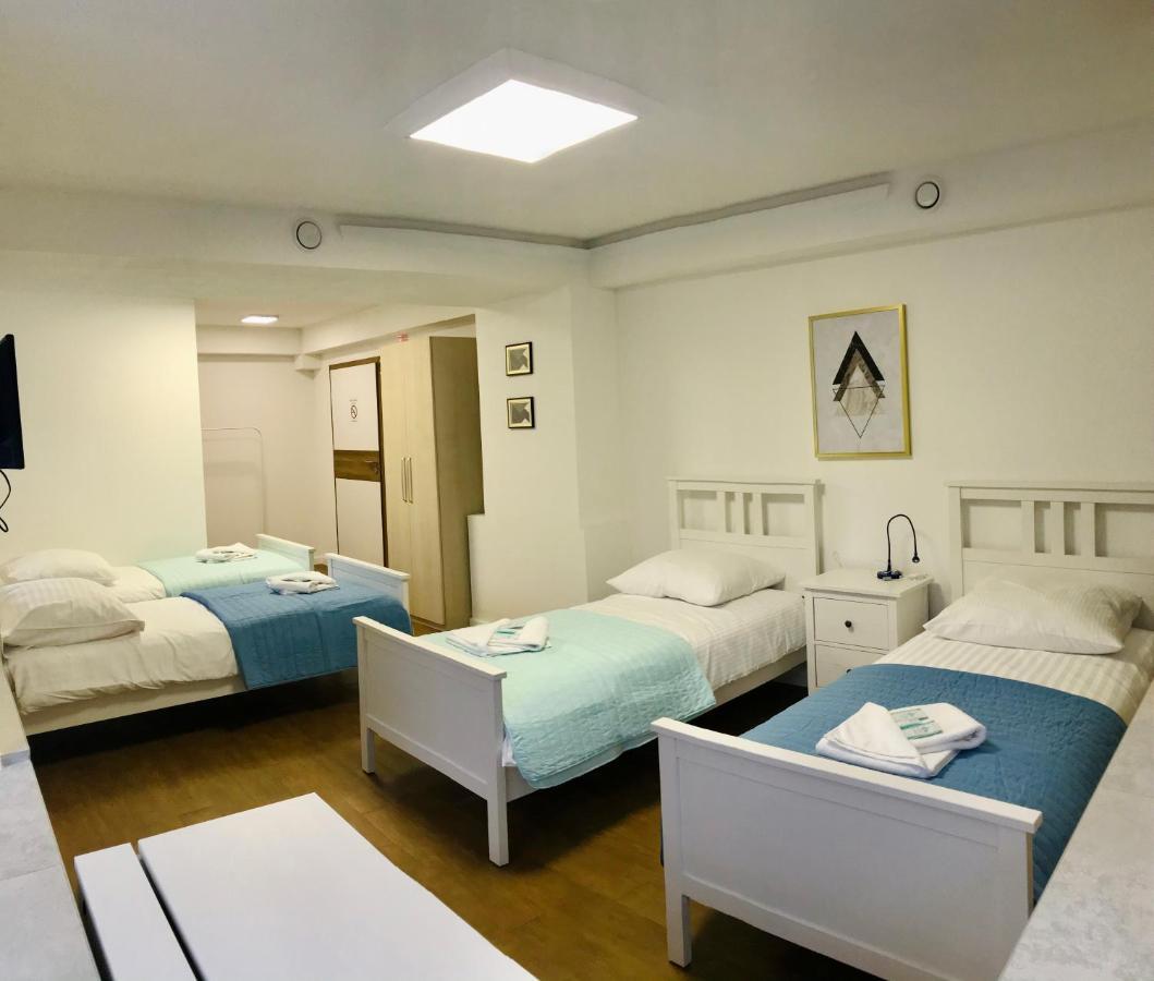 グリヴィツェ Stara Szwajcaria Bed & Breakfast エクステリア 写真